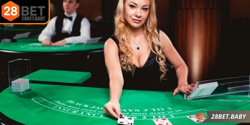 Đội ngũ Casino live dealer được đào tạo thường xuyên, nâng cao tay nghề
