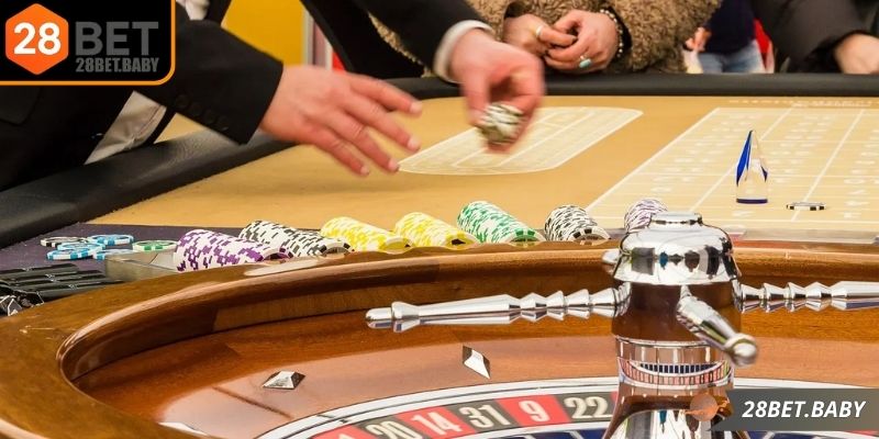 Trước mỗi bước, hội viên cần quan sát bàn cược và đối thủ